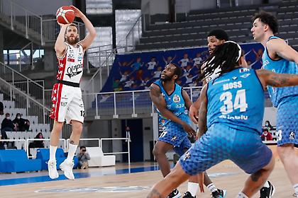 Νίκη με τρομερό Ροντρίγκεθ για Αρμάνι Μιλάνο στην έδρα της Μπρέσια