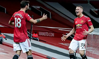 Στην υγεία του… Ντόσον «ήπιε» η Γιουνάιτεντ!