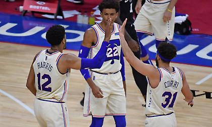 Δεν σταματάνε πουθενά οι Σίξερς