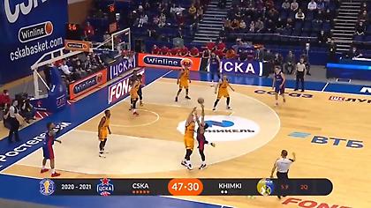 «Θεότρελο» τρίποντο και φάουλ από τον Μάικ Τζέιμς! (video)