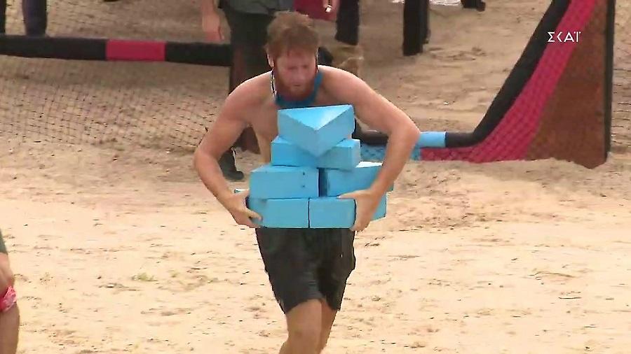 Survivor: Οι μεγάλες μάχες στον στίβο μάχης (vids)