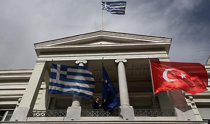Στην Αθήνα σήμερα ο 62ος γύρος των διερευνητικών επαφών Ελλάδας - Τουρκίας