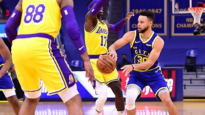 Πρώτος σε ασίστ στην ιστορία των Γουόριορς ο Κάρι