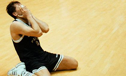 Το λάθος του Φασούλα και το κλάμα του Μπάνε