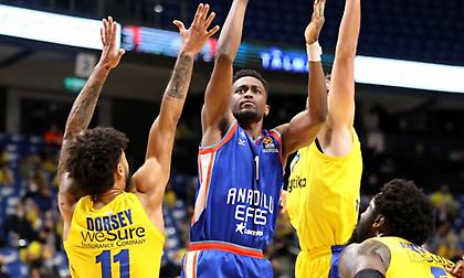 Διέλυσε τη Μακάμπι του Σφαιρόπουλου η εκπληκτική Εφές