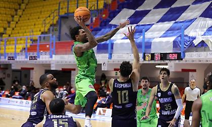 Δύσκολη δεύτερη νίκη για Μπρίντιζι