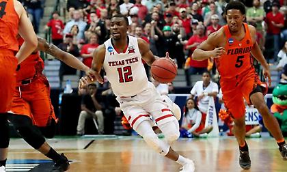 «Θέλουν Έβανς Παναθηναϊκός και Μακάμπι»