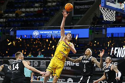 «Καθάρισε» με Σερμαντίνι η Τενερίφη