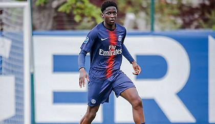 «Τσίμπησε» ταλέντο από την Παρί Σεν Ζερμέν η Ντόρτμουντ