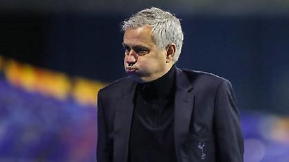 Φοβερό fair play από Μουρίνιο: Χειροκρότησε τους παίκτες της Ντινάμο Ζάγκρεμπ στα αποδυτήρια (video)