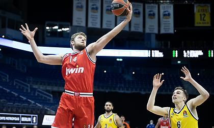 Ευρωλίγκα: Κορυφαίος της εβδομάδας ο Βεζένκοβ