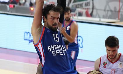 «Καθάρισε» με Μίτσιτς και Μοερμάν την Καρσίγιακα η Εφές