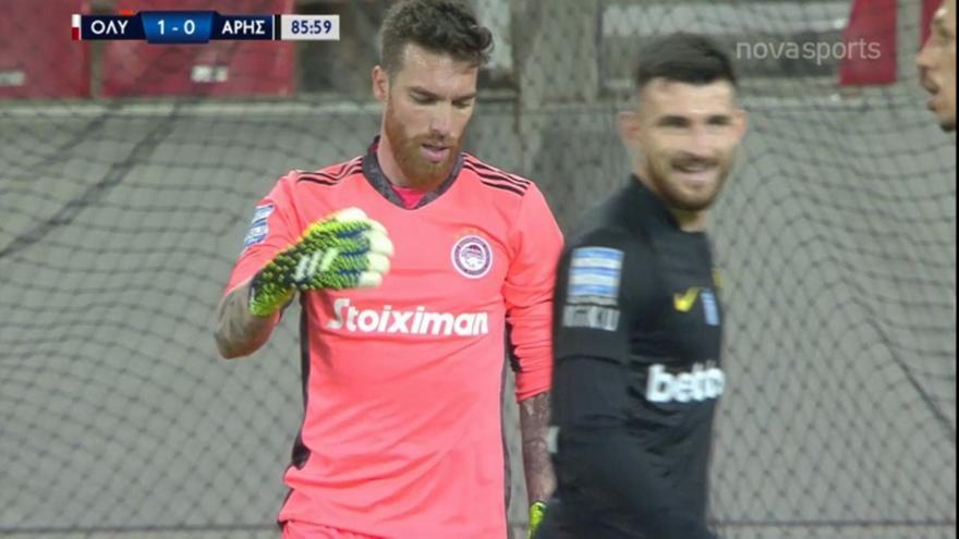 Ολυμπιακός-Άρης: Η επέμβαση του Σα στο 86' (video)
