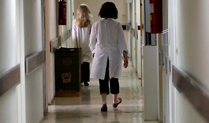 Επίταξη Γιατρών: O Πανελλήνιος Ιατρικός Σύλλογος ζητά συνάντηση με Μητσοτάκη