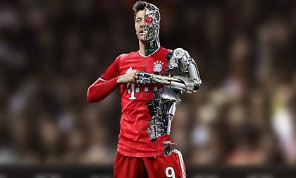 Έγραψε ξανά ιστορία και… παρασημοφορήθηκε ο Λεβαντόβσκι! (pic)