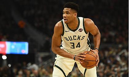 Παίκτης της εβδομάδας στην Ανατολή με τρομερά στατιστικά ο Αντετοκούνμπο!