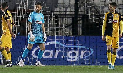 Η τρομακτική ομοιότητα των τραγικών γκολ που δέχεται η ΑΕΚ