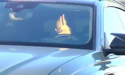 Όλα καλά με τον Ντεμπελέ (video)