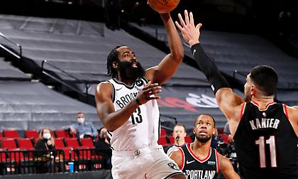 Σαρωτικοί οι Σίξερς, με «καυτό» Χάρντεν οι Νέτς τους Μπλέιζερς