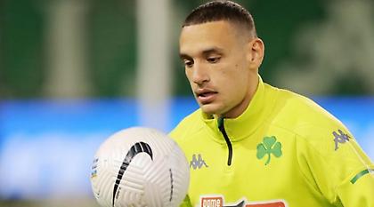 Πρόκληση η αλλαγή φανέλας, αλλά τα ελληνόπουλα δεν βρίσκουν χρόνο σε άλλες ομάδες