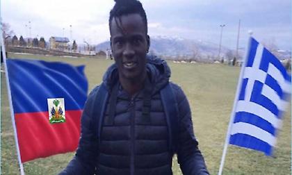 ΑΕΠ Κοζάνης: Έχει παίκτη από την Αϊτή και την τιμά που αναγνώρισε πρώτη την Ελληνική Επανάσταση