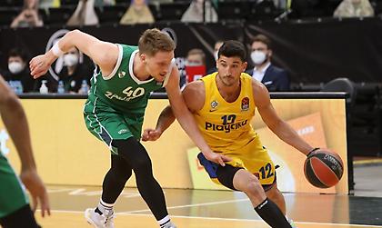 «Τράβηξε» εκτός οκτάδας την Ζαλγκίρις η Μακάμπι!