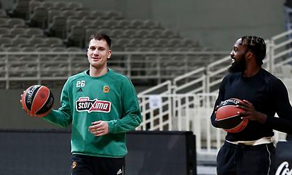 Επέστρεψε και έκανε ατομικό ο Νέντοβιτς