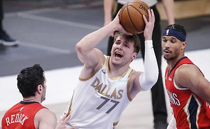 Πέλικανς-Μάβερικς