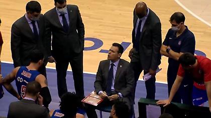 Έστειλε τον Τζέιμς στα αποδυτήρια ο Ιτούδης (video)