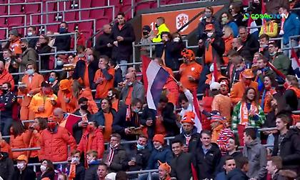 Όμορφες εικόνες στην Ολλανδία, με 5.000 θεατές στη «Γιόχαν Κρόιφ Αρένα»! (video)