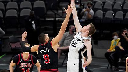 Την έσπασαν στον Βούτσεβιτς οι Σπερς