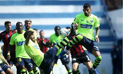 Με... buzzer beater στην κορυφή ο Ιωνικός