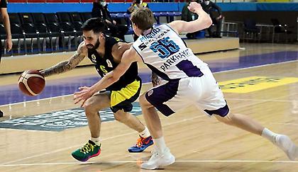 Ζορίστηκε η Φενέρμπαχτσε αλλά νίκησε την Μπελεντίγιε