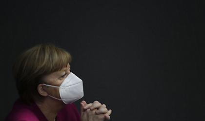 Με επιβολή αυστηρότερων μέτρων απείλησε η Μέρκελ τα κρατίδια