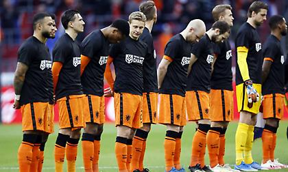 Ραϊόλα: «Περίεργο να πιέζουμε τους παίκτες να κάνουν το πολιτικό παιχνίδι»