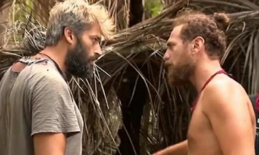 Survivor: Επικός καβγάς Παππά-Παπαδόπουλου για την «ανακατασκευή» στην καλύβα (video)
