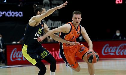 Βαλένθια: Χωρίς Χέρμανσον κόντρα στον Ολυμπιακό