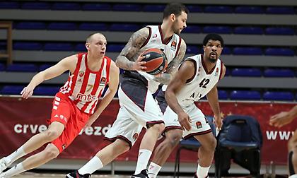 Μιλάνο για τετράδα με εντυπωσιακή εμφάνιση στη Σερβία