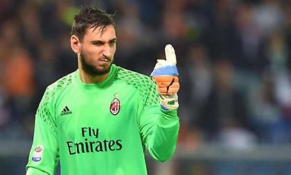 «Θέλει 12 εκατ. ευρώ τον χρόνο για να μείνει στη Μίλαν ο Ντοναρούμα»