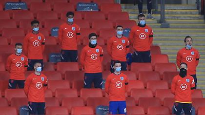 Σε ισχύ ο κανονισμός για πέντε αλλαγές και στο Euro!