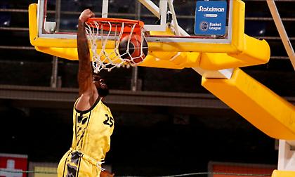 Λιτλ και Ντεκόζι σε θεαματικό alley-oop στην Πάτρα! (video)