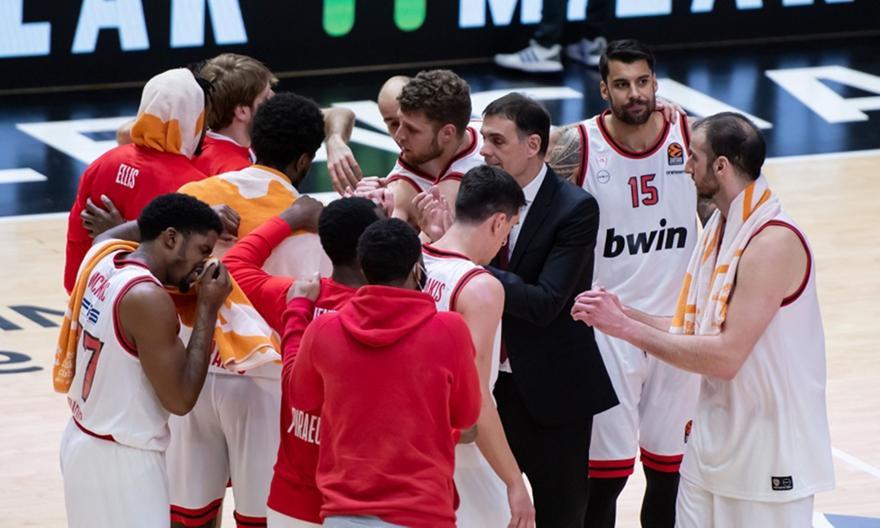 Ζέρβας: «Τα δύο φετινά πρόσωπα του Ολυμπιακού σε μια καλή νίκη επί της Βαλένθια»