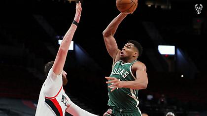 Με Γιάννη και άλλα φοβερά καρφώματα το Top 10