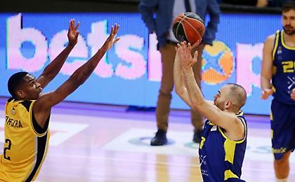 «Σκότωσε» για τρίτη φορά την ΑΕΚ το εκπληκτικό Λαύριο