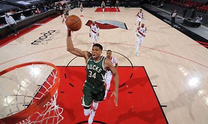 Απίστευτα πράγματα από τον Γιάννη, με 47 πόντους!