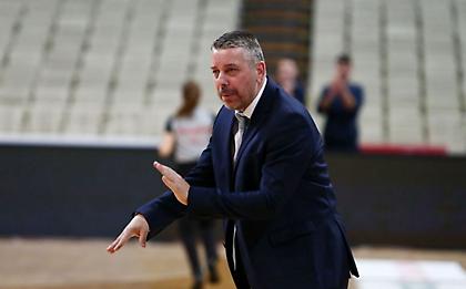 Παπαθεοδώρου: «Σκληρή ήττα, κάναμε όλο το Μάρτιο δύο προπονήσεις ως ομάδα»