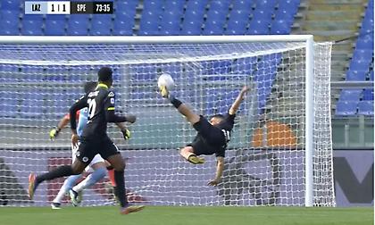 Τι έβαλε ο Βέρντε: ΤΡΕΛΗ γκολάρα με ψαλιδάκι! (video)