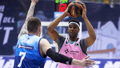 Άλωσε το Μπούργος με εξαιρετικό Καλάθη η Μπαρτσελόνα
