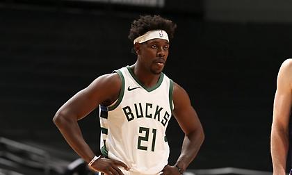 Μπακς: Υπογράφει μάξιμουμ τετραετές ο Χολιντέι!