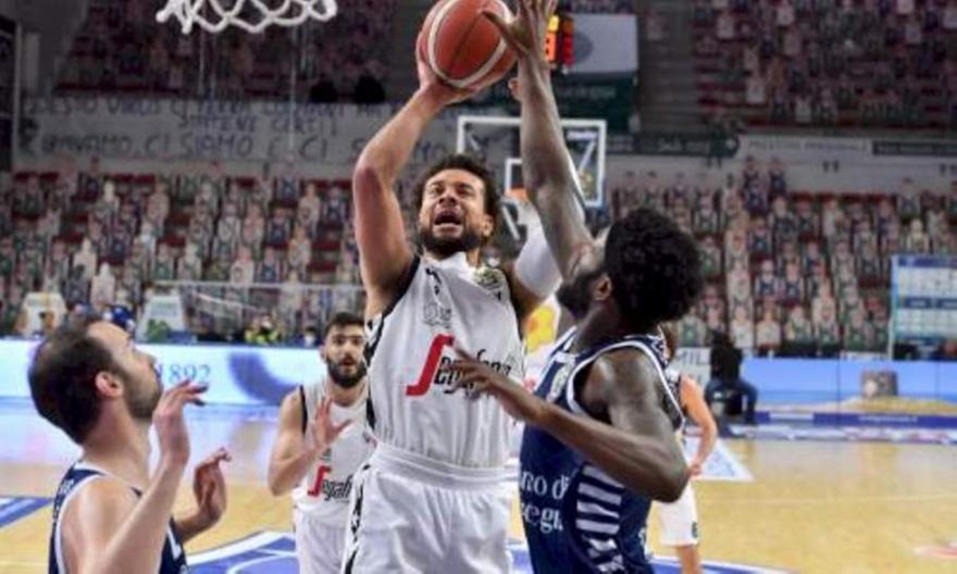 Σάσαρι-Βίρτους Μπολόνια 77-108